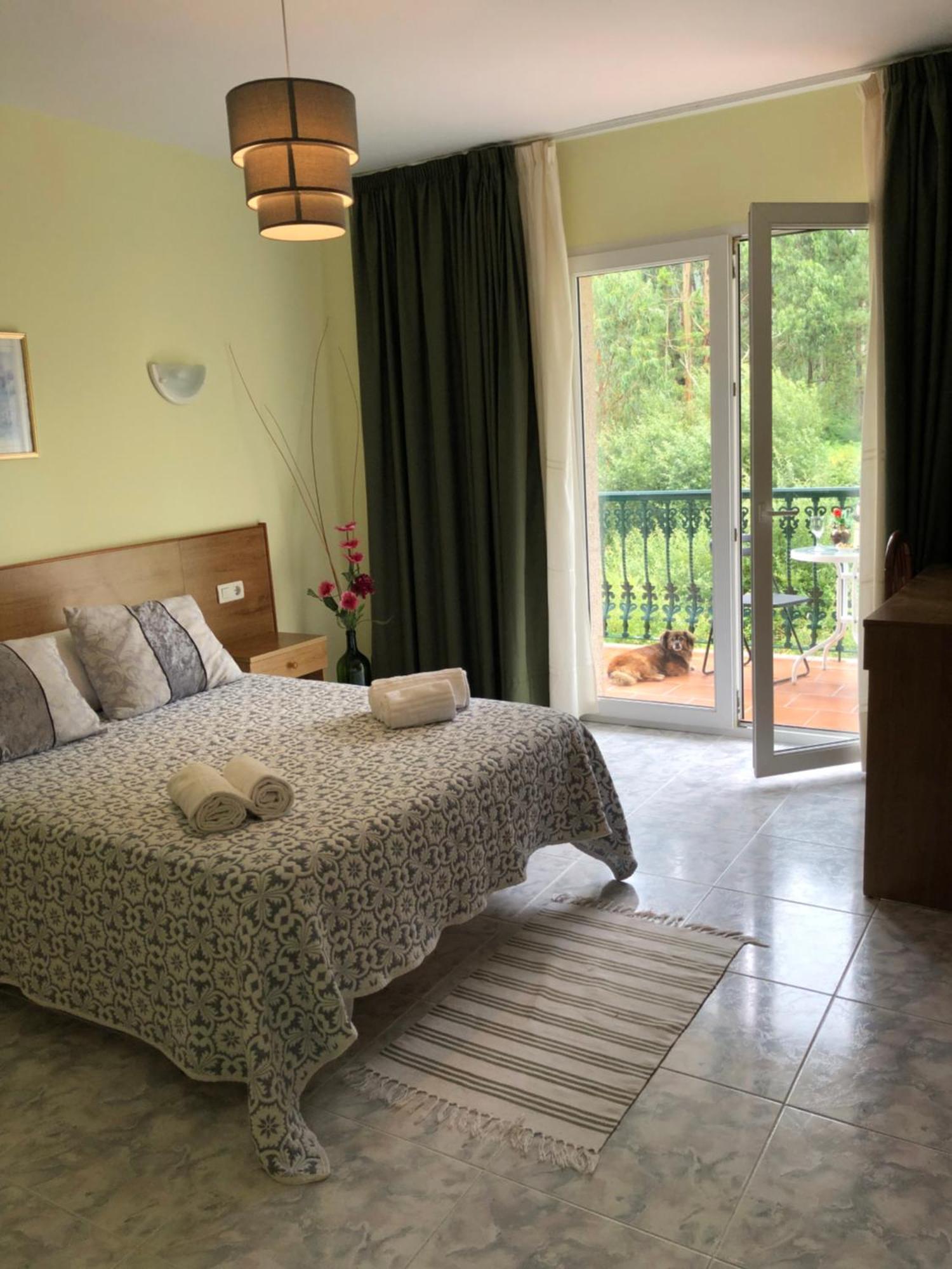 Hotel Campestre Chamuinas ปอนเตเบดรา ภายนอก รูปภาพ